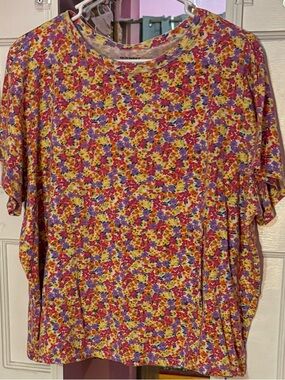 Old Navy Multicolor Floral Short-Sleeve Scoop Neck Tee